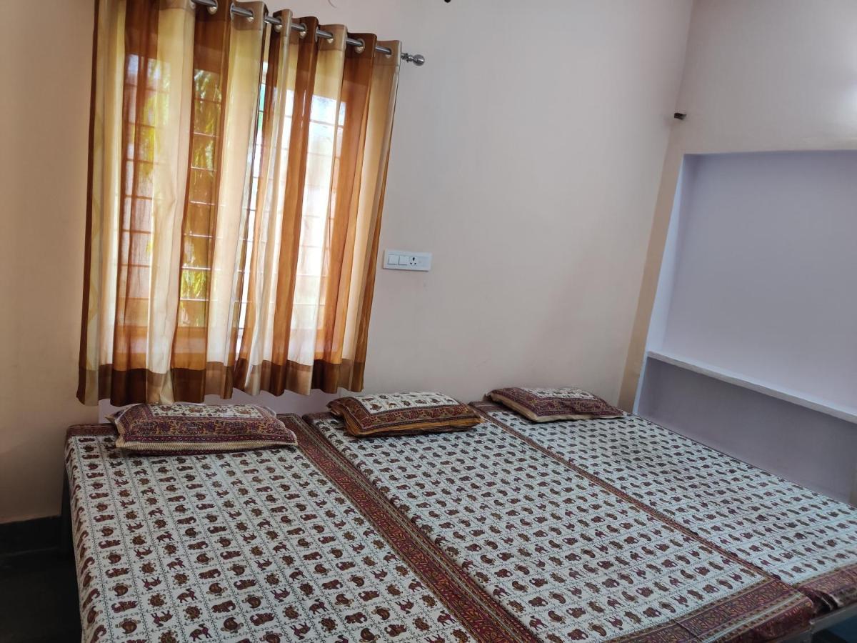 Saket Guest House Džajpur Pokoj fotografie